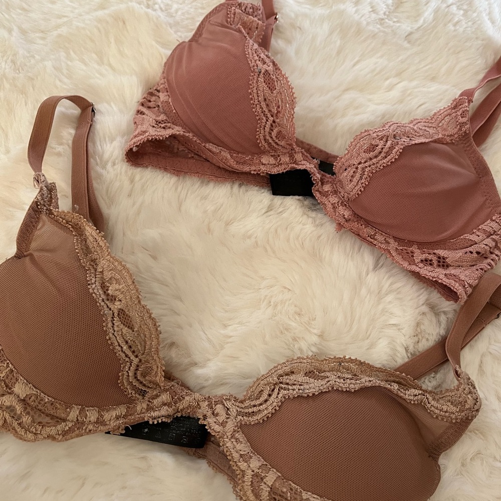 Feathers Underwire Contour Bra (2) from Nordstrom size 30A in Frose and Cafe